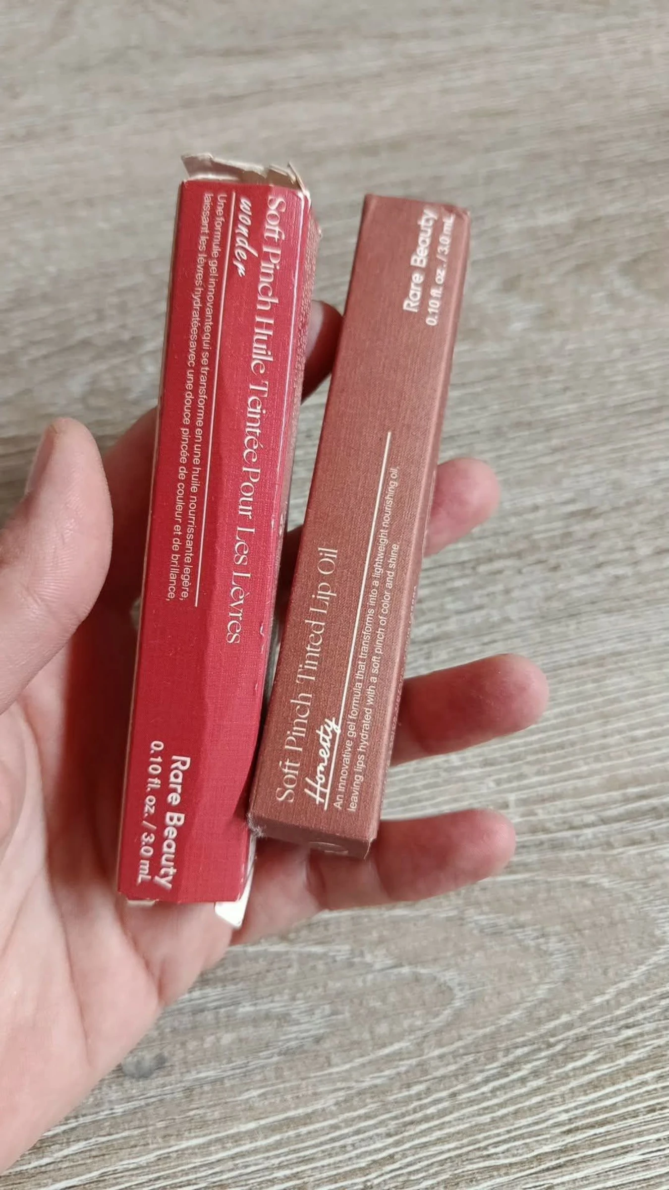 2 gloss rare beauty 